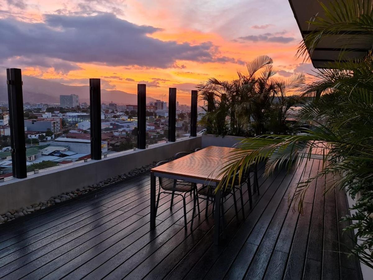 Bee Suites San Jose - Escalante エクステリア 写真