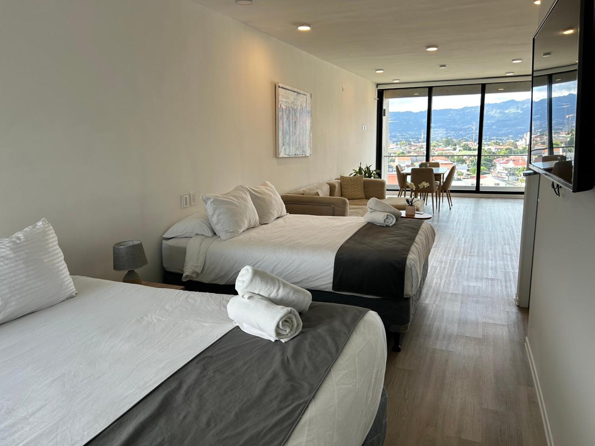Bee Suites San Jose - Escalante エクステリア 写真