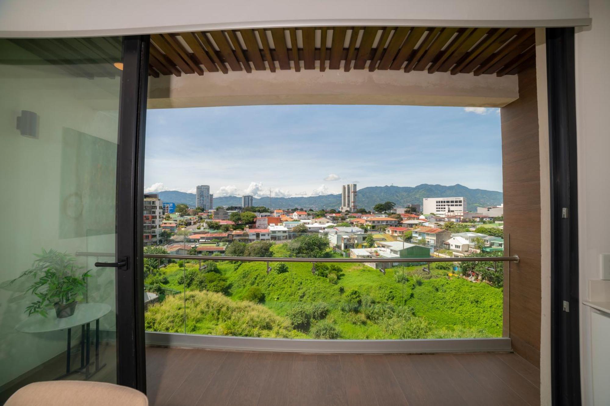 Bee Suites San Jose - Escalante エクステリア 写真