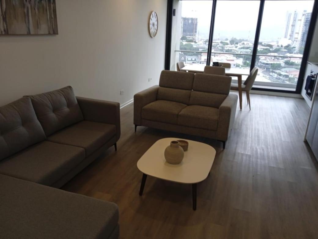 Bee Suites San Jose - Escalante エクステリア 写真